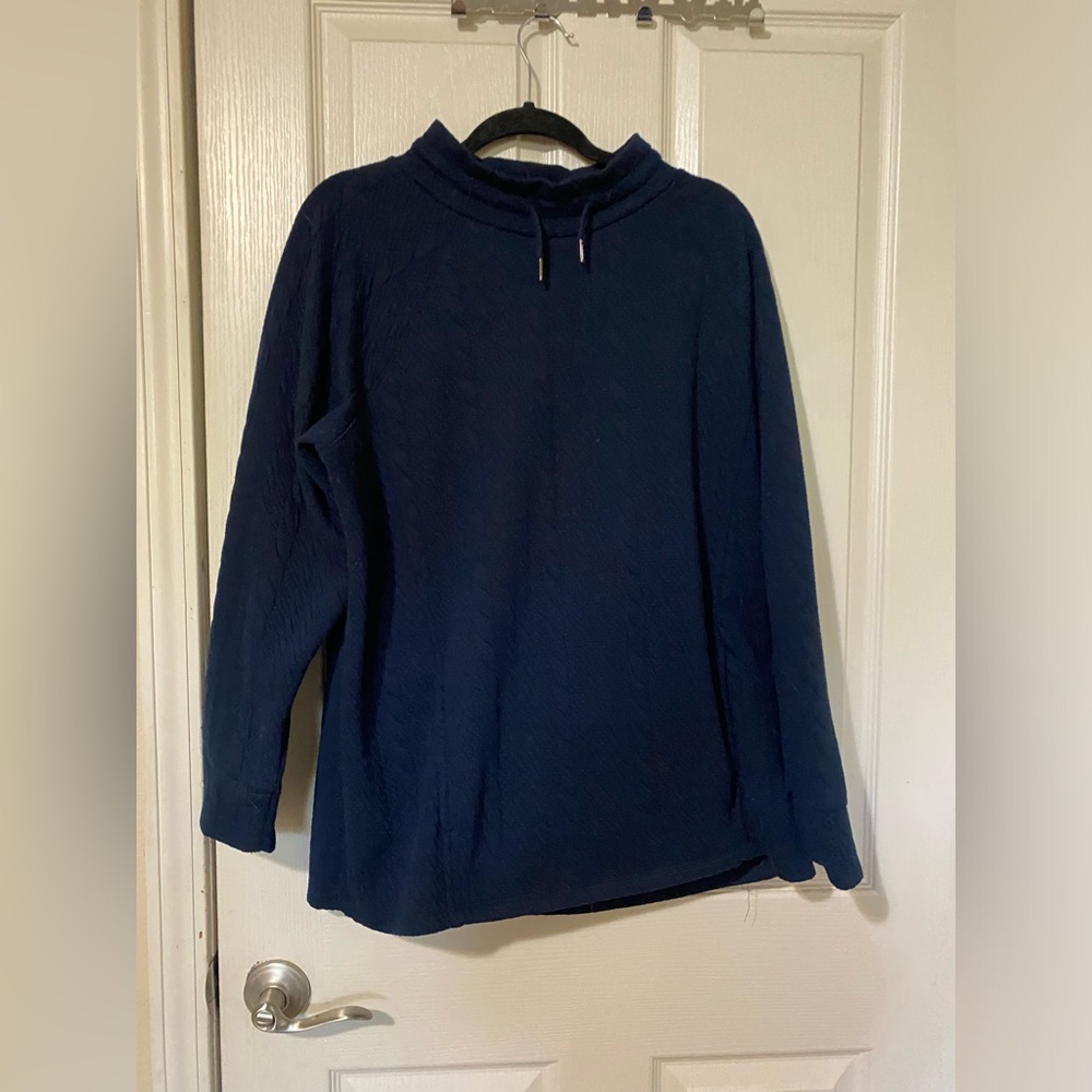 Liz Claiborne Dark Blue Textured Top